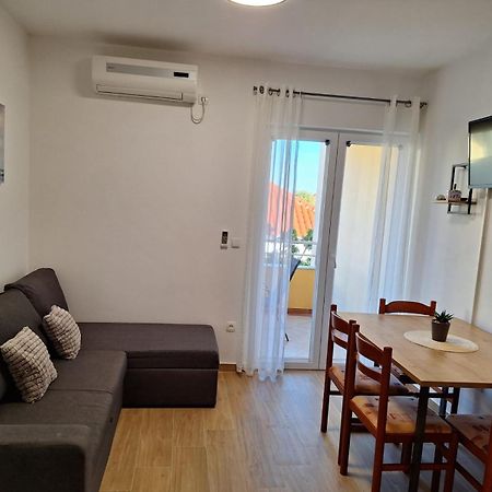 Apartmani Marino Привлака Екстер'єр фото