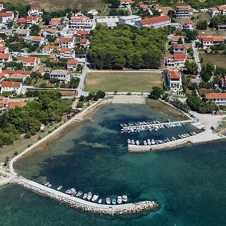 Apartmani Marino Привлака Екстер'єр фото