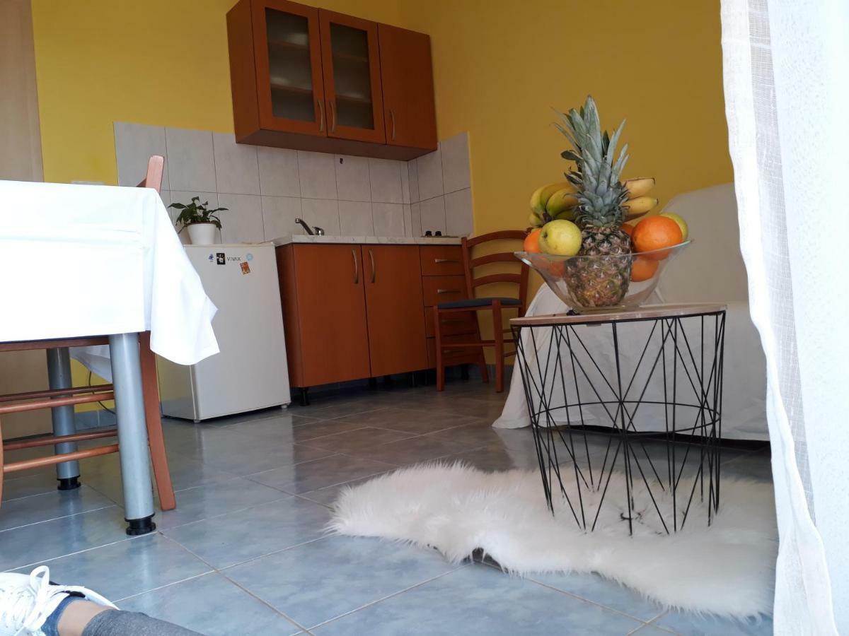 Apartmani Marino Привлака Екстер'єр фото