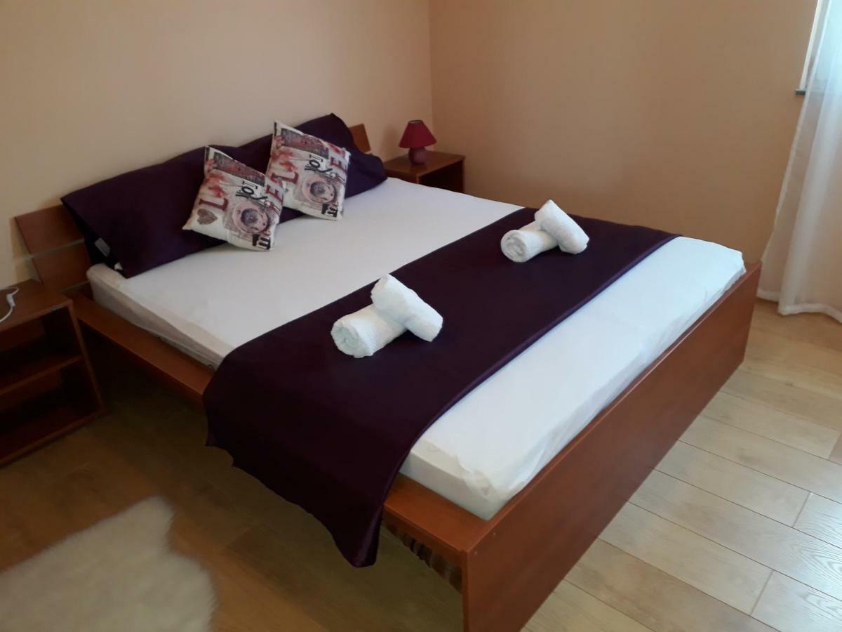 Apartmani Marino Привлака Екстер'єр фото