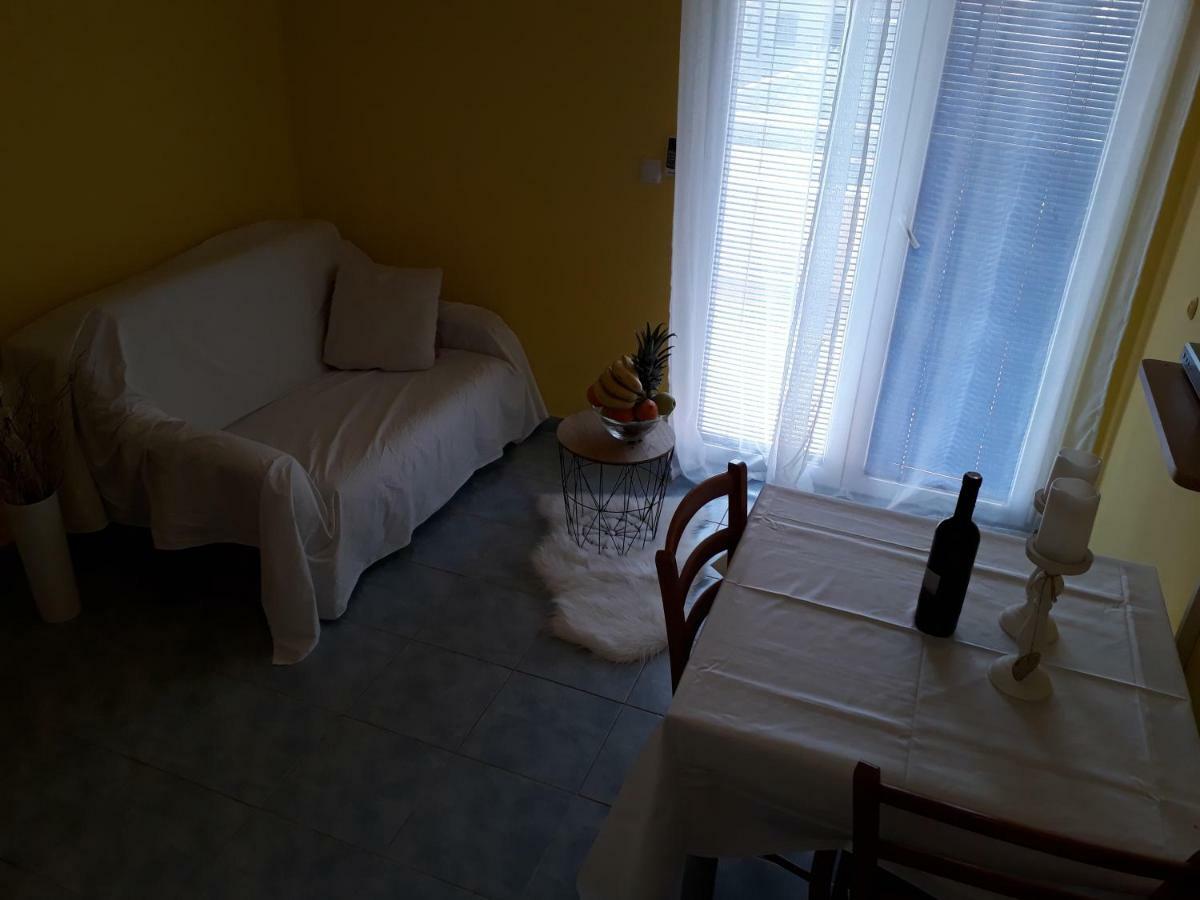 Apartmani Marino Привлака Екстер'єр фото