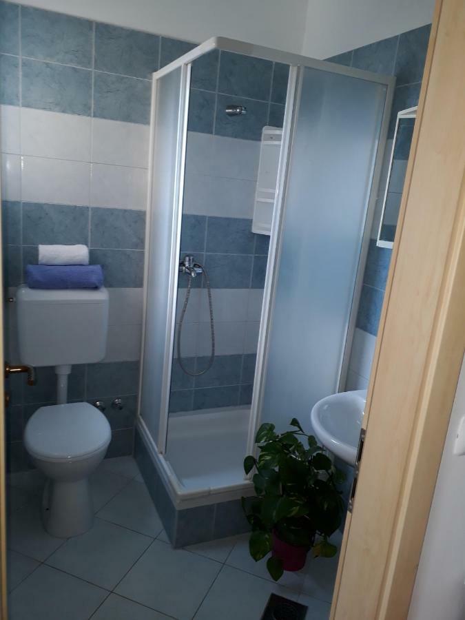Apartmani Marino Привлака Екстер'єр фото