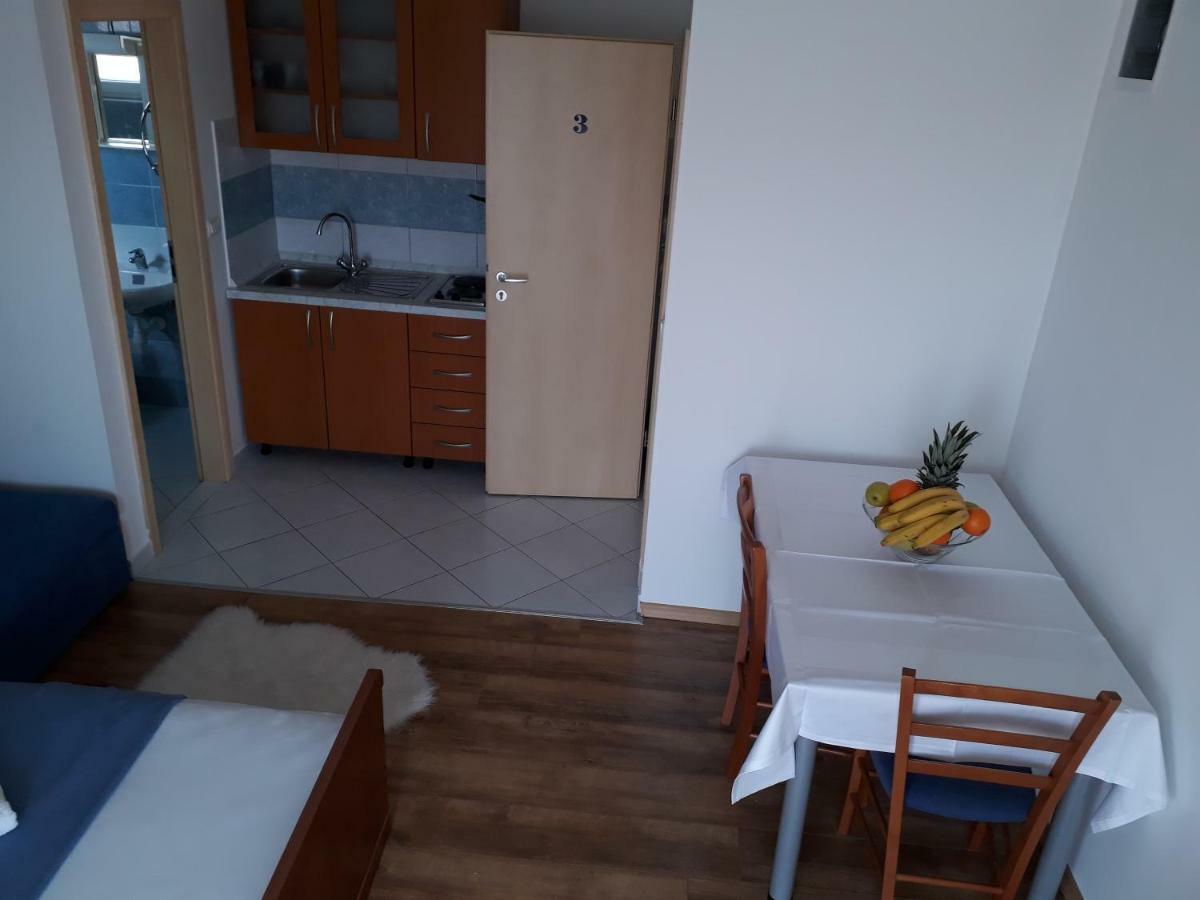 Apartmani Marino Привлака Екстер'єр фото