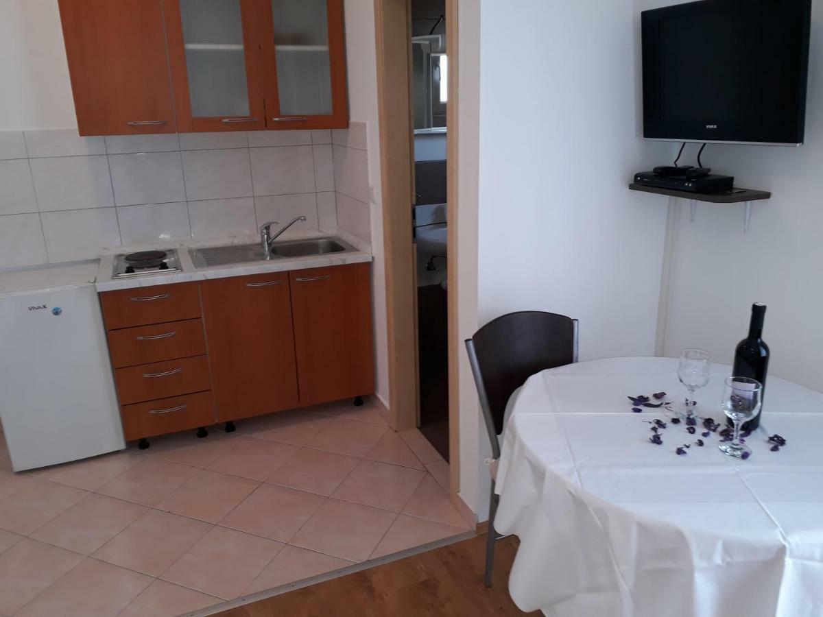 Apartmani Marino Привлака Екстер'єр фото