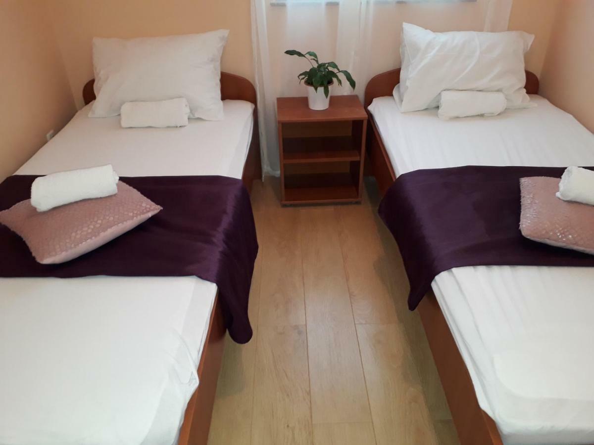Apartmani Marino Привлака Екстер'єр фото