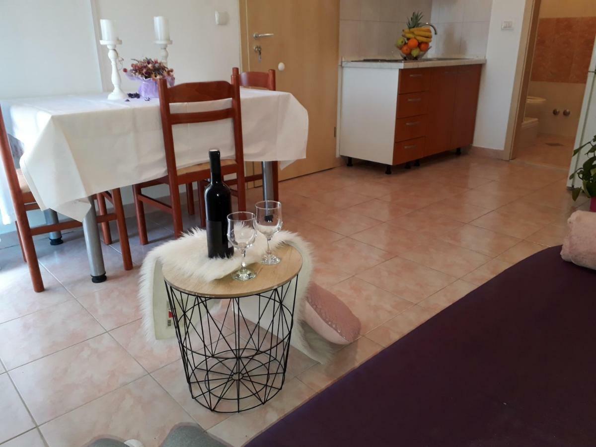 Apartmani Marino Привлака Екстер'єр фото