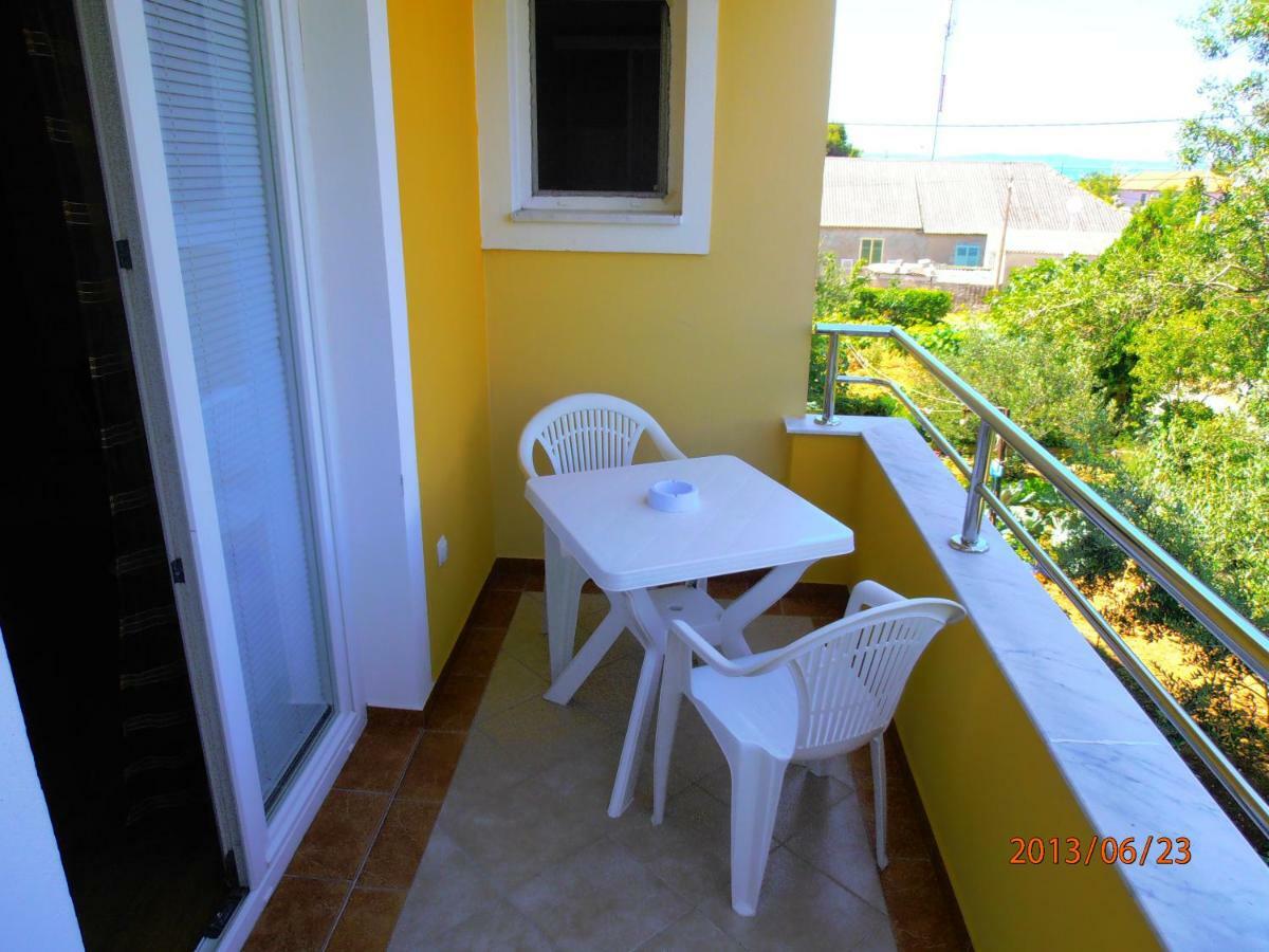Apartmani Marino Привлака Екстер'єр фото